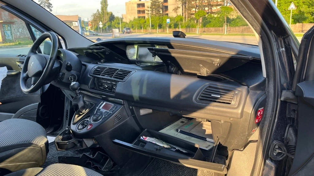 Peugeot 807 2.0 HDi Style, снимка 12 - Автомобили и джипове - 54182269