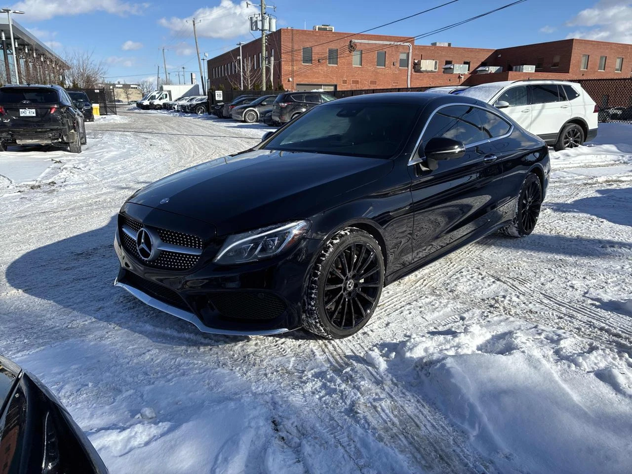 Mercedes-Benz C 300 AMG pack* 360* Carplay* Панорама* Подгреви* 