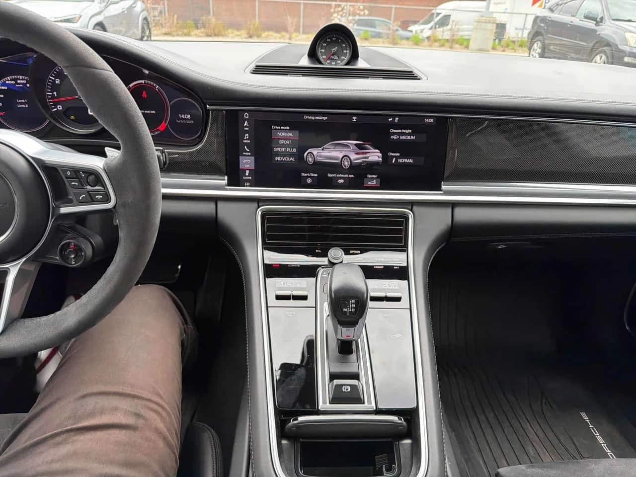 Porsche Panamera * GTS * CARFAX * BOSE * DISTRONIC * 360, снимка 9 - Автомобили и джипове - 54460222