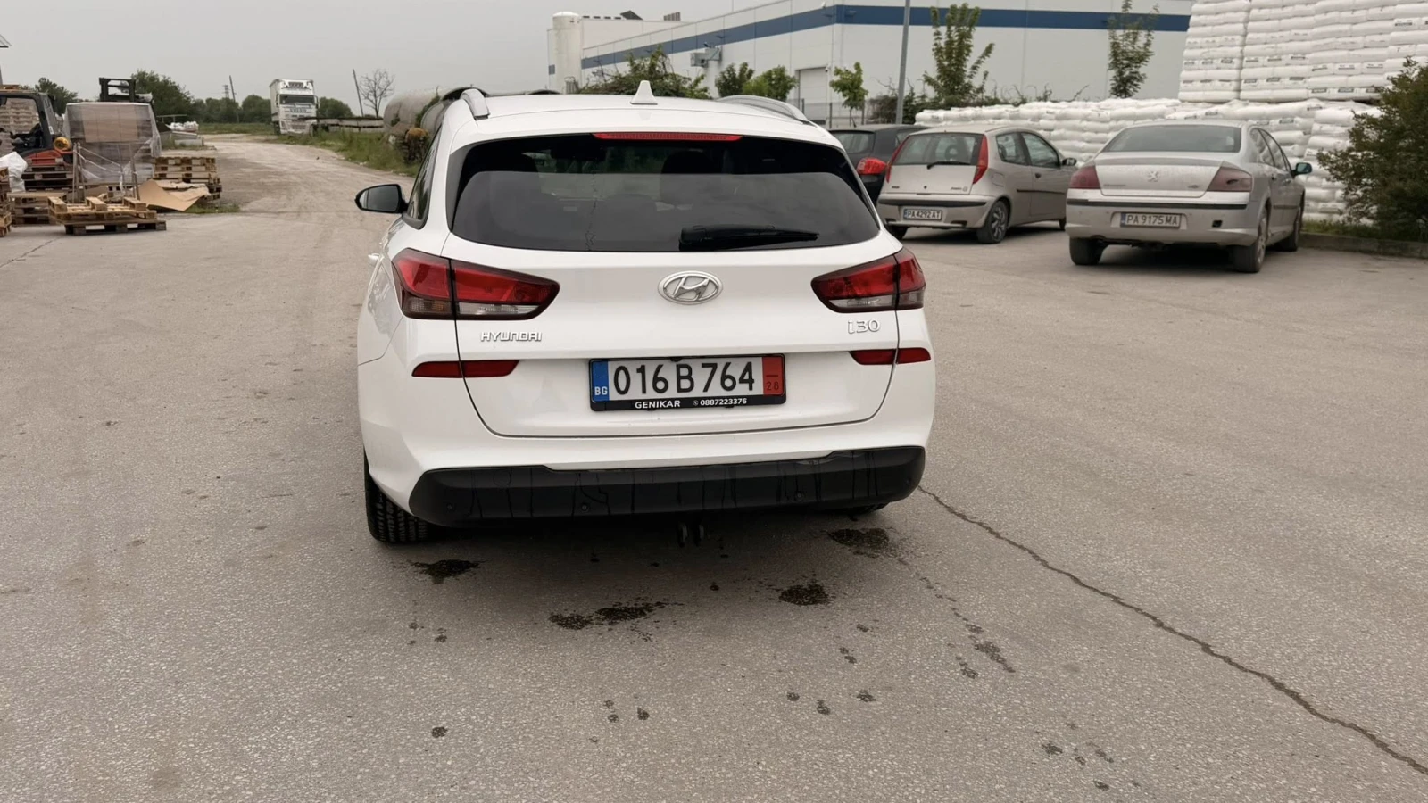 Hyundai I30 1.6 CRDI 110 к.с, снимка 7 - Автомобили и джипове - 54477705