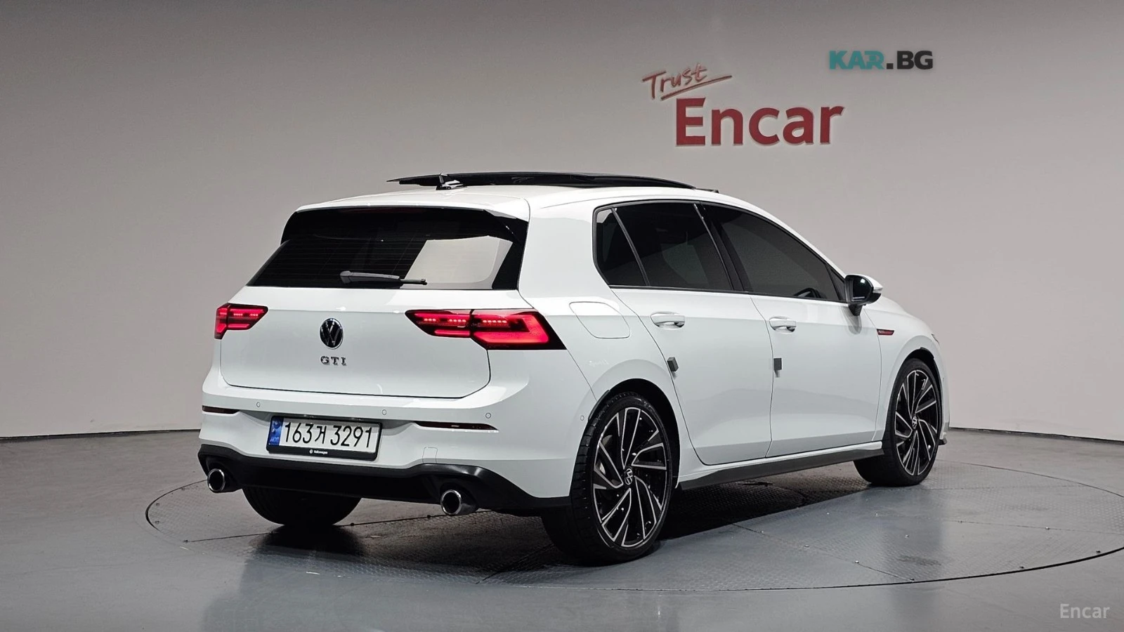 VW Golf GTI/2.0T/8TH GEN, снимка 3 - Автомобили и джипове - 54827897