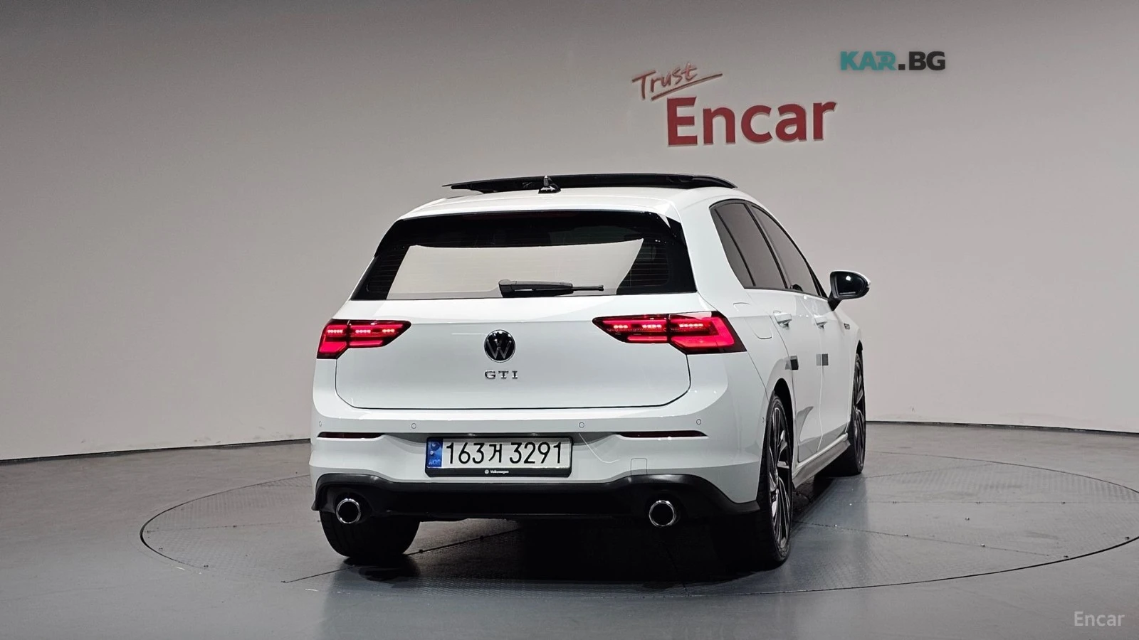 VW Golf GTI/2.0T/8TH GEN, снимка 4 - Автомобили и джипове - 54827897