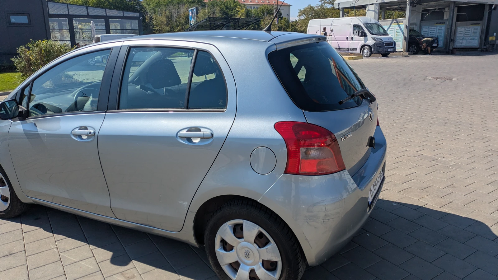 Toyota Yaris, снимка 8 - Автомобили и джипове - 56163243