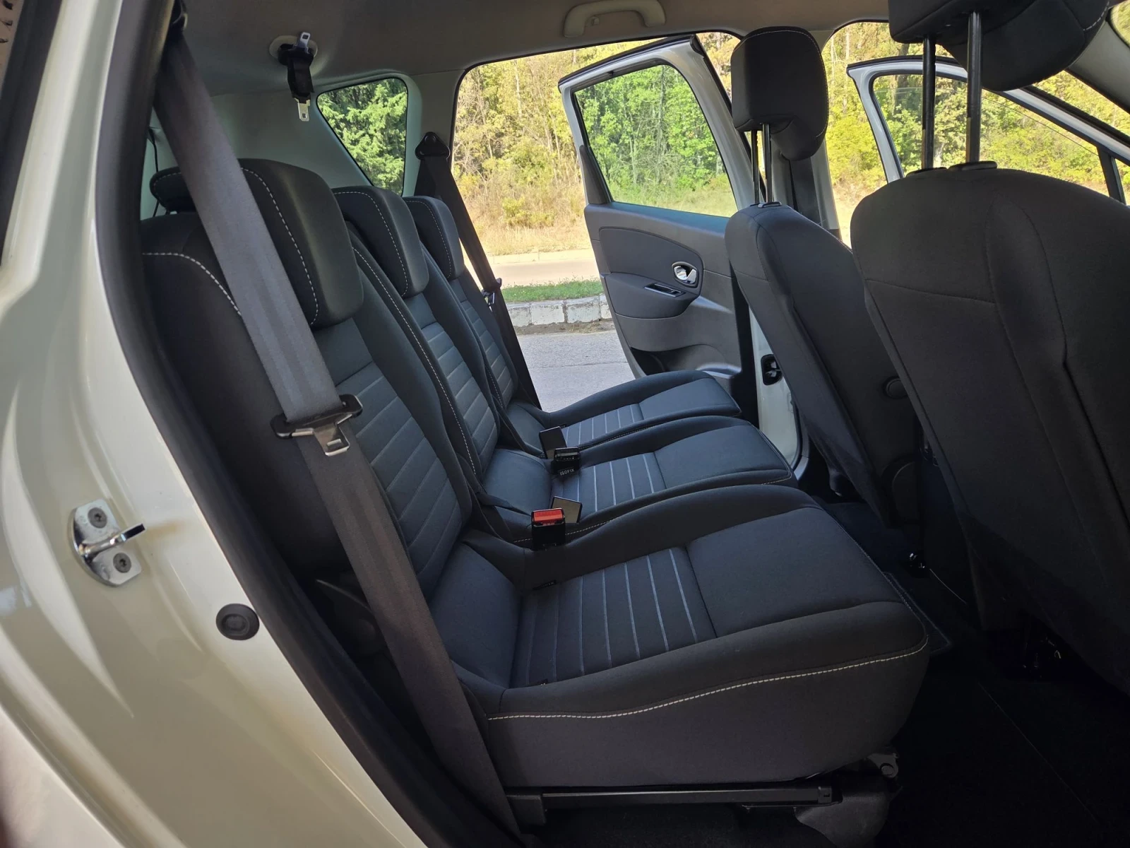 Renault Scenic 1, 2i turbo 116 hp, снимка 11 - Автомобили и джипове - 56327511