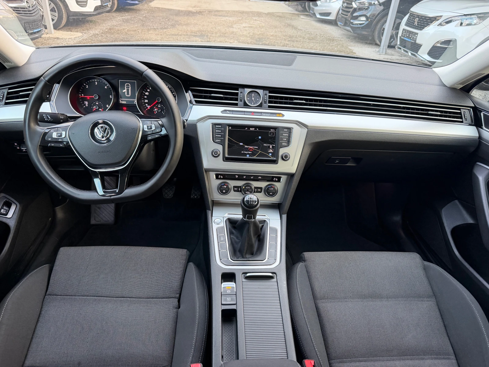 VW Passat 2.0TDI* NAVI* TOP* 6SPEED | Mobile.bg � ����������� 16