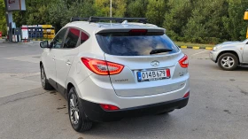 Hyundai IX35 2.0 Crdi AVTOMAT/4X4/KOJA/NAVIG/FACELIFT, снимка 4