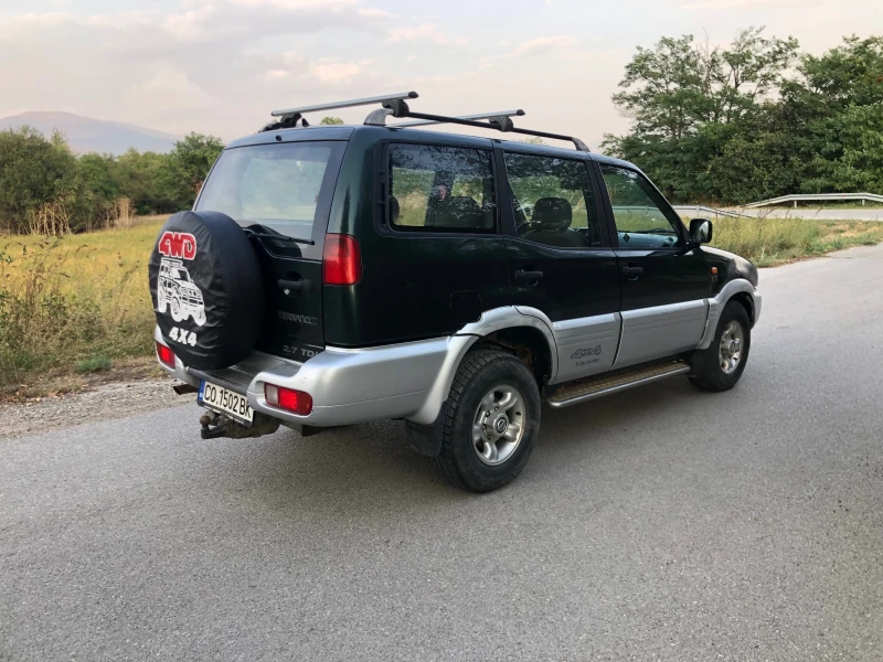 Nissan Terrano, снимка 4 - Автомобили и джипове - 47325434