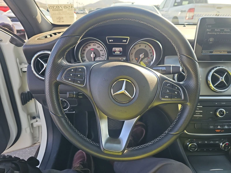 Mercedes-Benz GLA 250, снимка 8 - Автомобили и джипове - 47920334