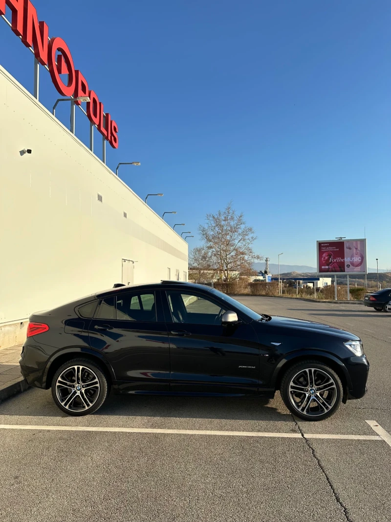 BMW X4 3.0 Xdrive* M packet* Keyless* Kamera360* Head up*, снимка 3 - Автомобили и джипове - 48130144