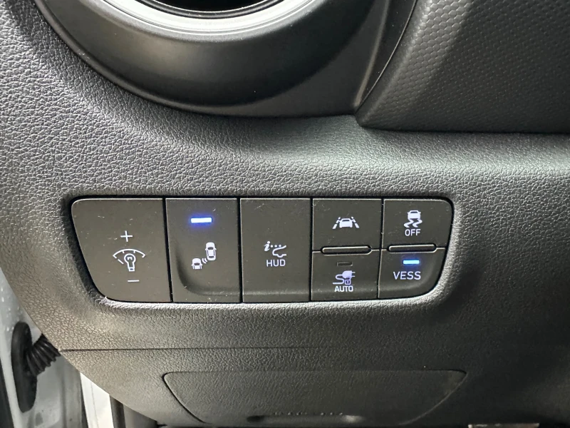 Hyundai Kona PREMIUM 64KWh FULL ASSIST/HEADUP/DISSTR/KRELL, снимка 13 - Автомобили и джипове - 48167121