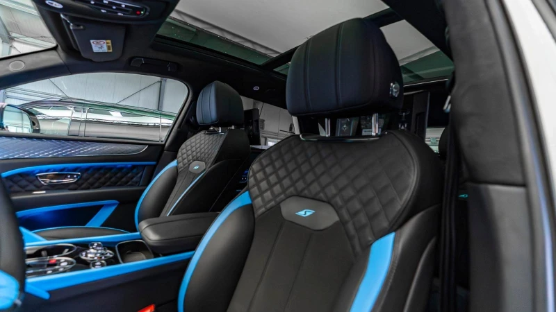 Bentley Bentayga S CERAMIC NAIM PANO HEAD UP 360 TV, снимка 9 - Автомобили и джипове - 51508990