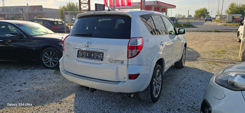 Toyota Rav4 2.2D4D 150K.C LUXURY 4X4 AUTOMATIC NAVI КОЖА, снимка 7 - Автомобили и джипове - 52289061