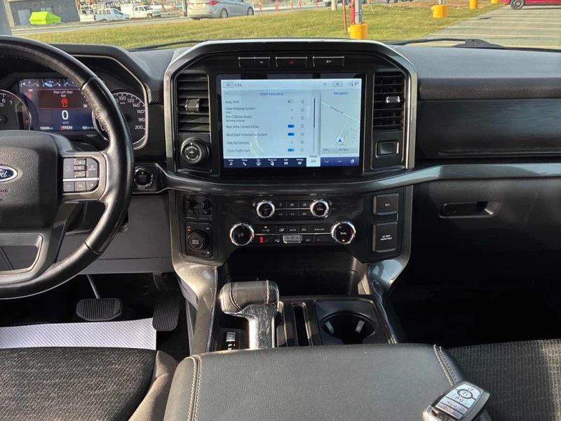 Ford F150 * 4WD SuperCrew Box * CARFAX * БЕЗ ПЪРВОНАЧАЛНА ВН, снимка 9 - Автомобили и джипове - 52633941