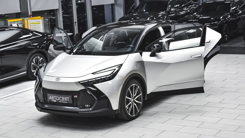 Toyota C-HR 2.0 Hybrid GR Sport 4x4 Automatic