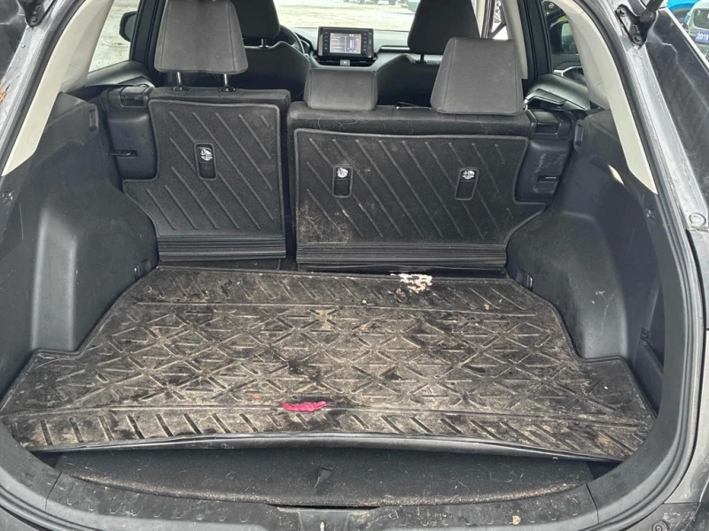 Toyota Rav4 * LE * AWD * БЕЗ ПЪРВОНАЧАЛНА ВНОСКА, снимка 14 - Автомобили и джипове - 53244232