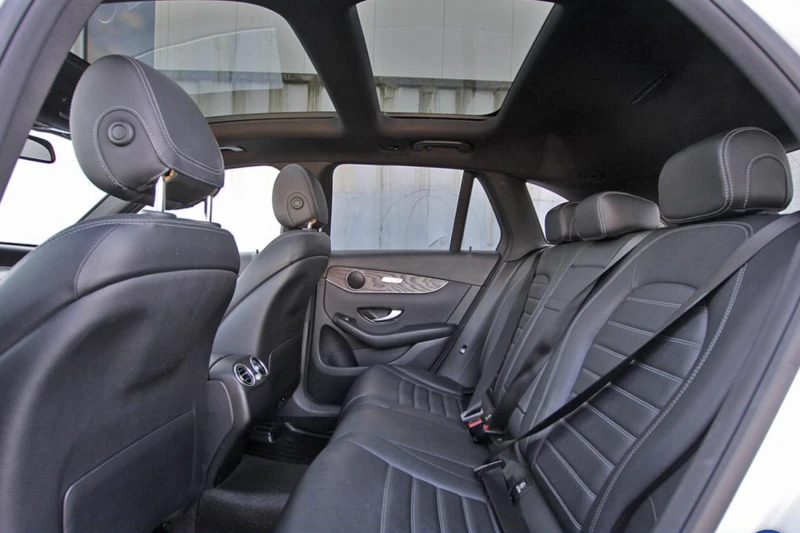 Mercedes-Benz GLC 300 4MATIC* CARFAX* AВТОЛИЗИНГ, снимка 12 - Автомобили и джипове - 53445853