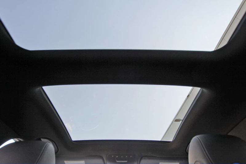 Mercedes-Benz GLC 300 4MATIC* CARFAX* AВТОЛИЗИНГ, снимка 14 - Автомобили и джипове - 53445853