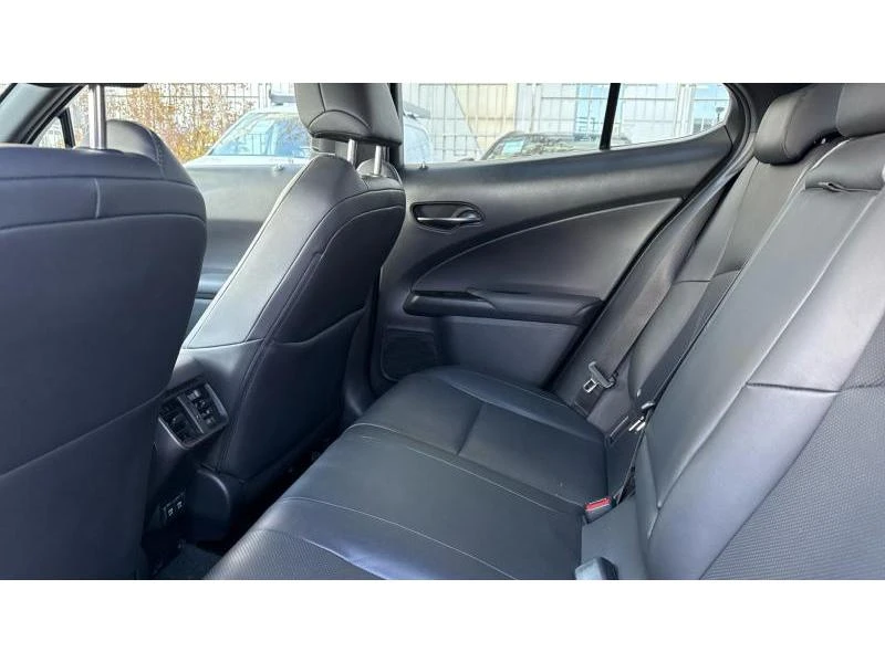 Lexus UX 250h AWD Luxury, снимка 11 - Автомобили и джипове - 48405160