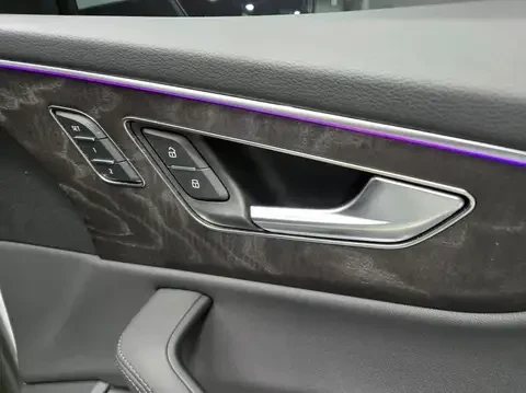 Audi Q8 S Line FULL 3.0 TFSI / CARFAX, снимка 11 - Автомобили и джипове - 54821622