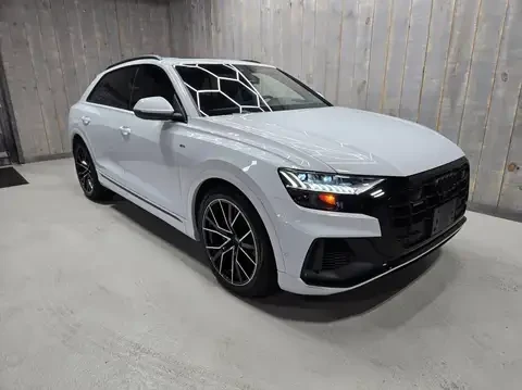 Audi Q8 S Line FULL 3.0 TFSI / CARFAX, снимка 2 - Автомобили и джипове - 54821622