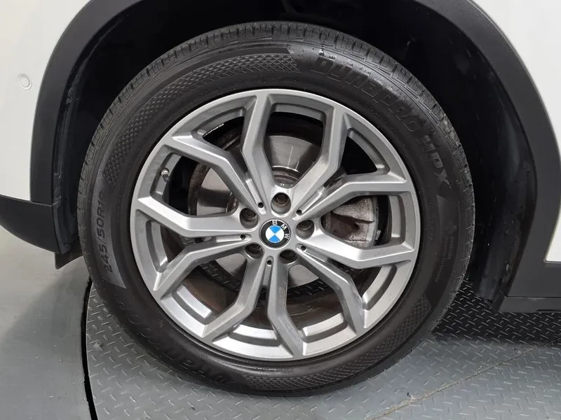 BMW X3 20d xDrive/ PANO/ �����/ HEAD UP/ �������� | Mobile.bg � ����������� 5