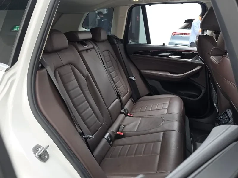 BMW X3 20d xDrive/ PANO/ �����/ HEAD UP/ �������� | Mobile.bg � ����������� 12