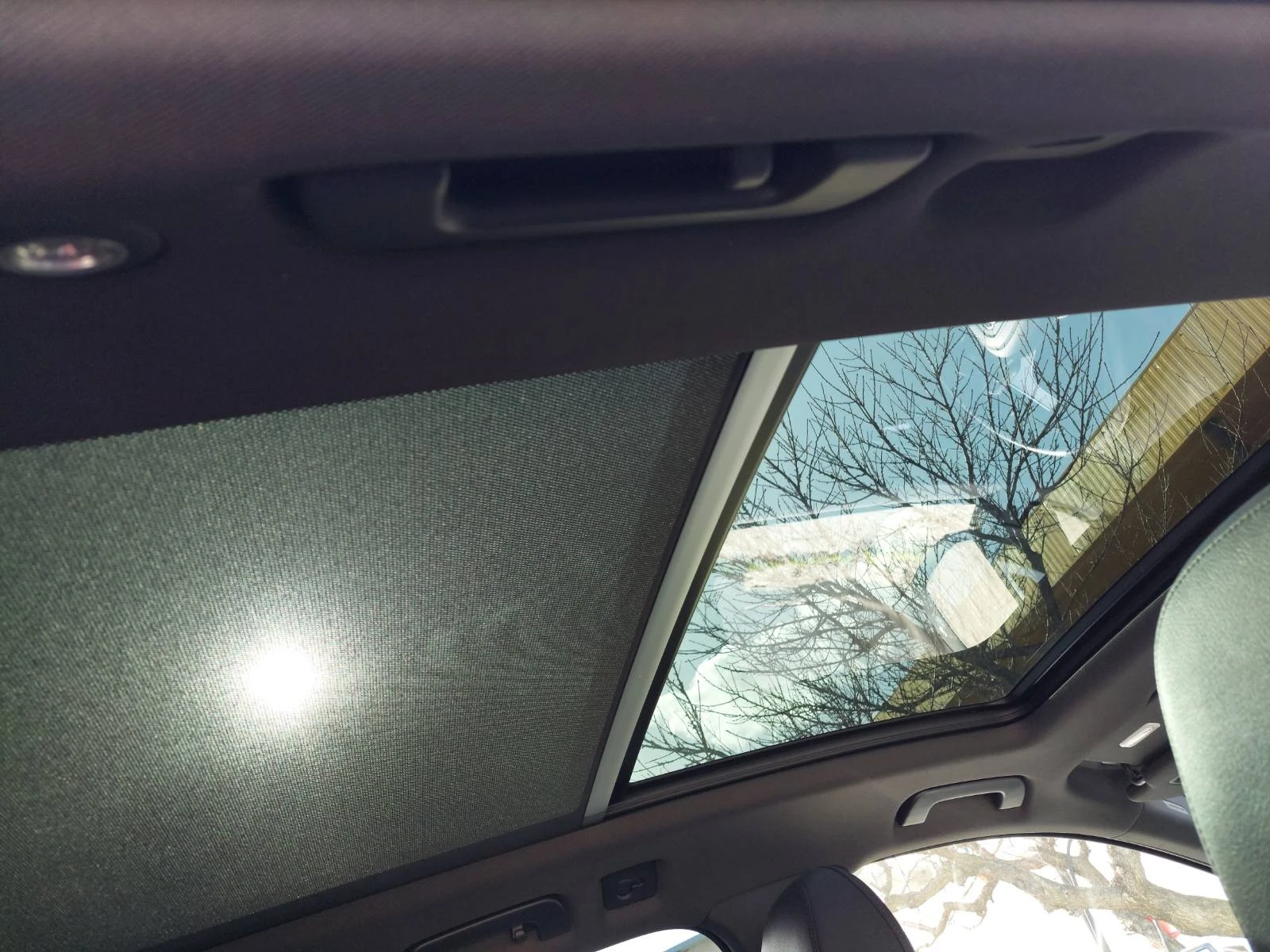 Audi Q7 Panoramic Sunroof - изображение 7