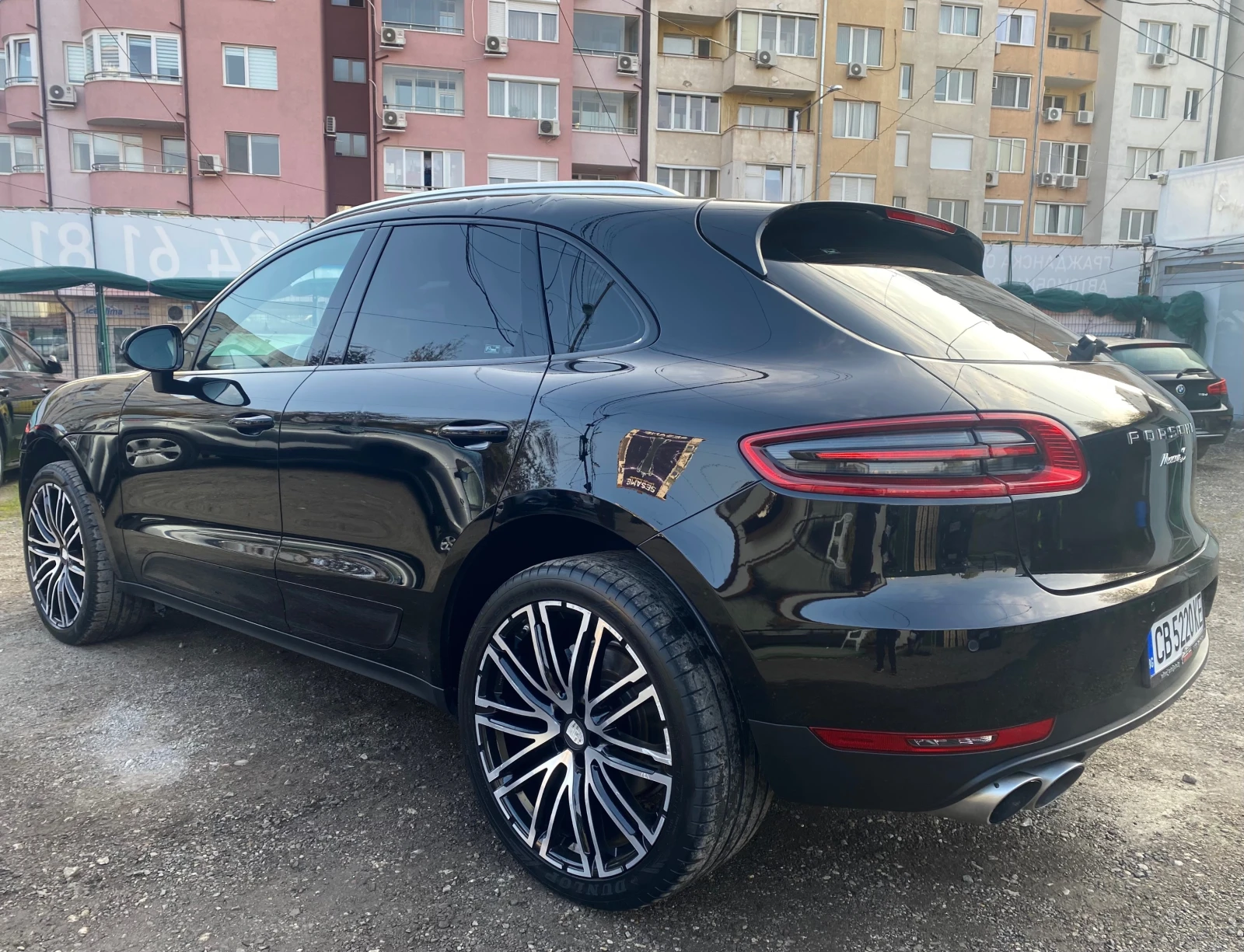 Porsche Macan = ГОТОВ ЛИЗИНГ= KEYLESS GO= ПАНОРАМА= ОБДУХВАНЕ= F - изображение 3