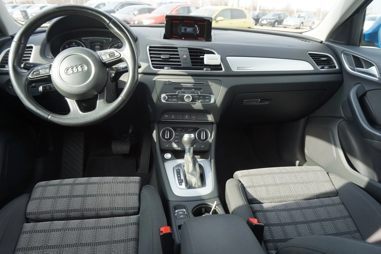 Audi Q3 Sport 2.0 TDI quattro - изображение 7
