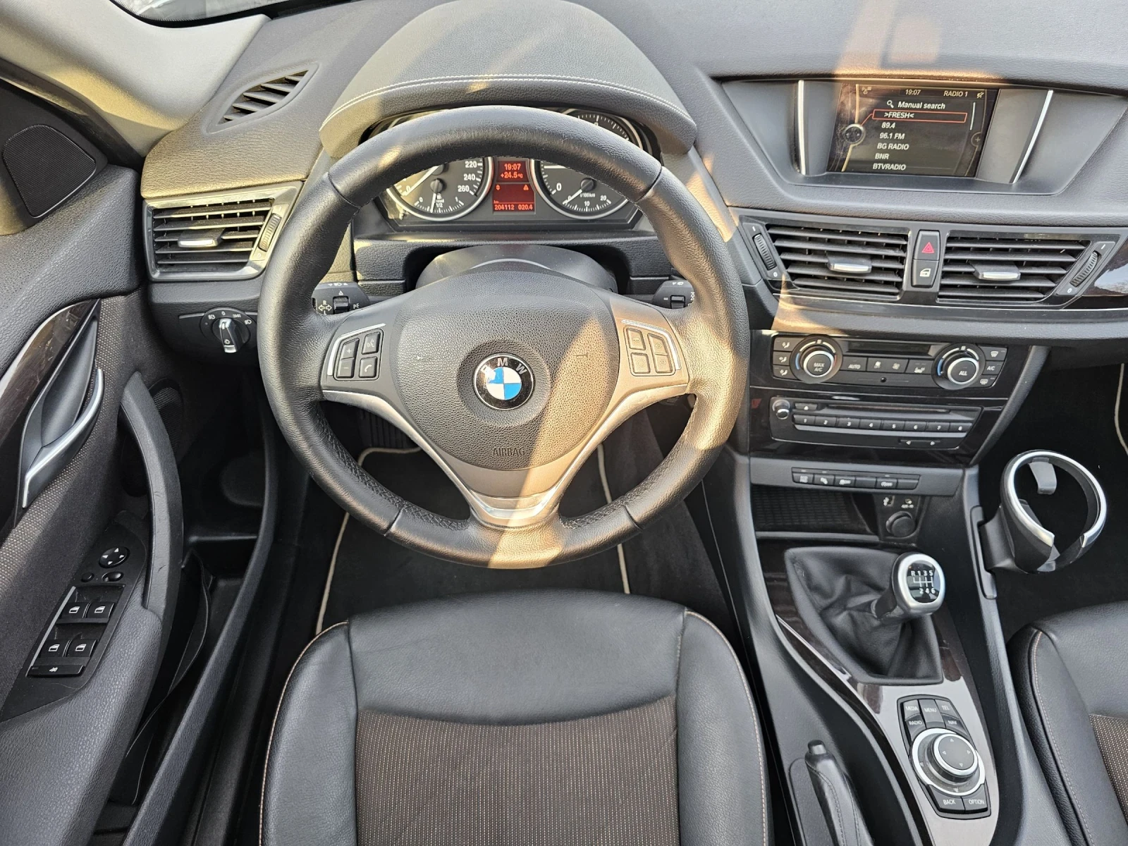 BMW X1 2.0tdi 116k.s. TOP - изображение 10
