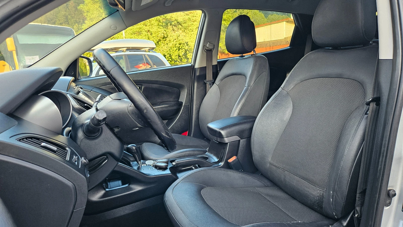 Hyundai IX35 2.0 Crdi AVTOMAT/4X4/KOJA/NAVIG/FACELIFT | Mobile.bg   11