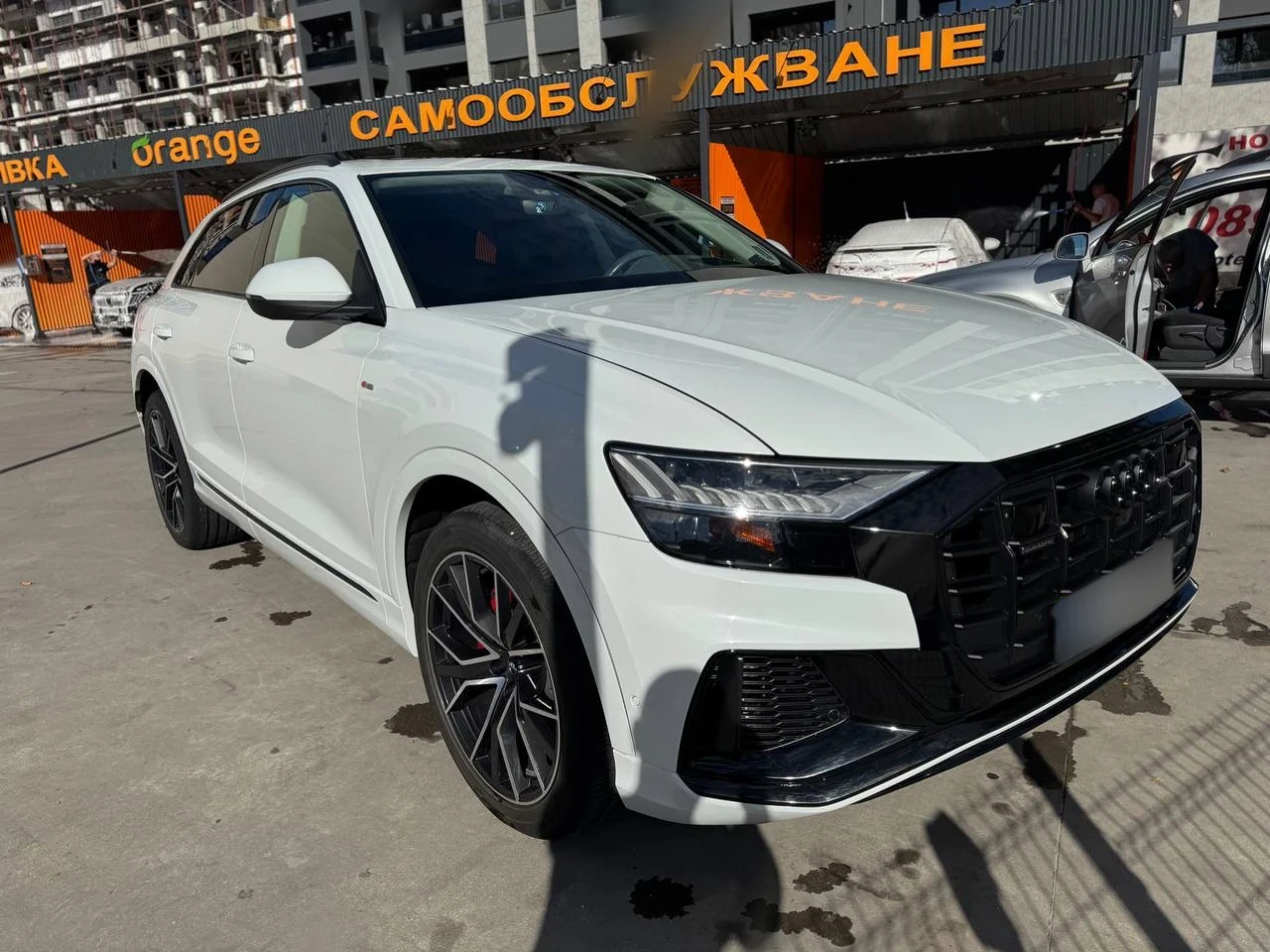 Audi Q8 PRESTIGE S-LINE - изображение 2