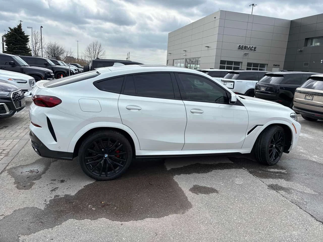 BMW X6 * xDrive40i * CARFAX * HK * 360 * SWAROVSKI *  | Mobile.bg � ����������� 3