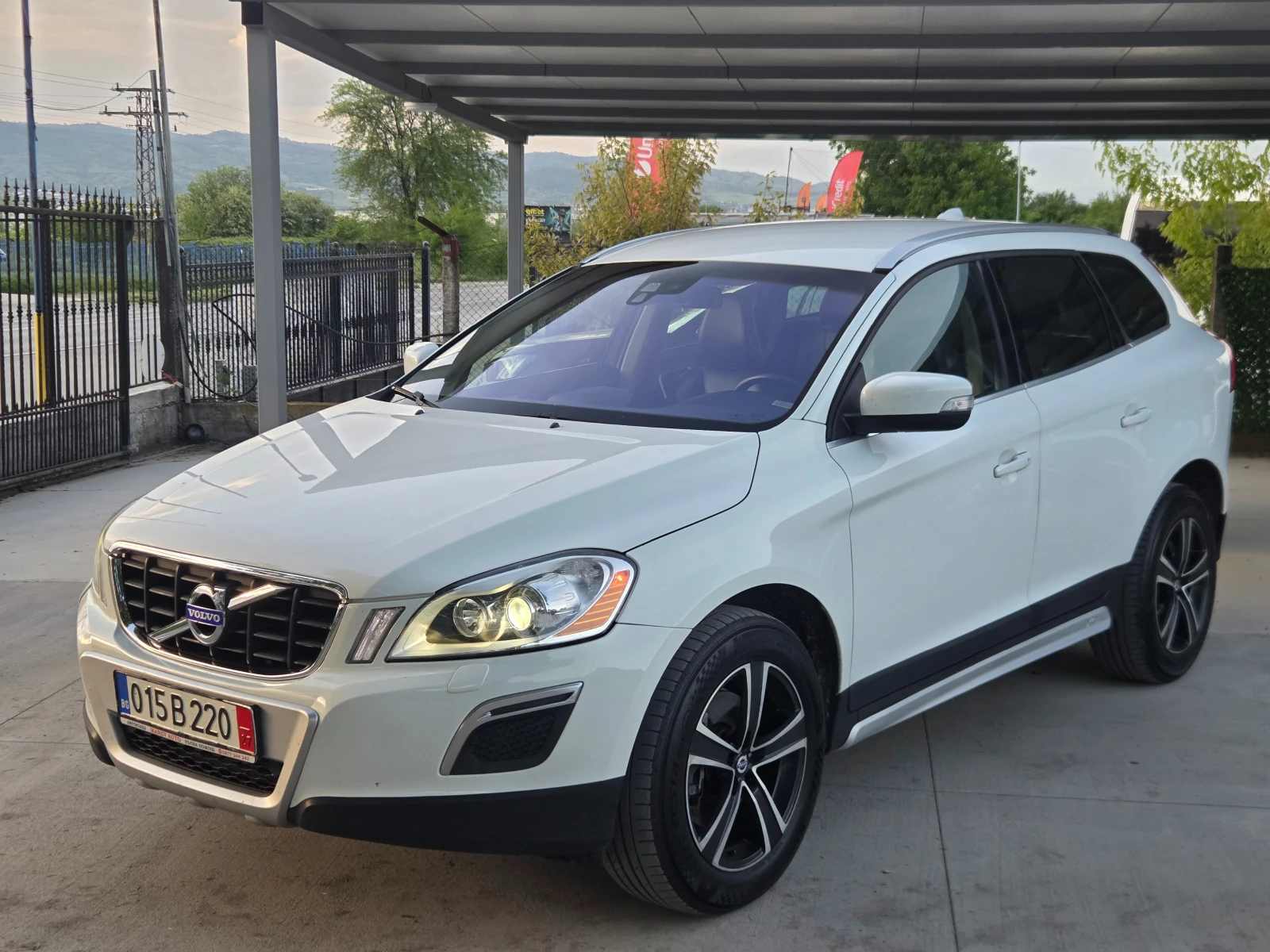 Volvo XC60 2.4 DIZEL AWD * OCEAN  RACE* * NAVI* * XENON*  | Mobile.bg � ����������� 3