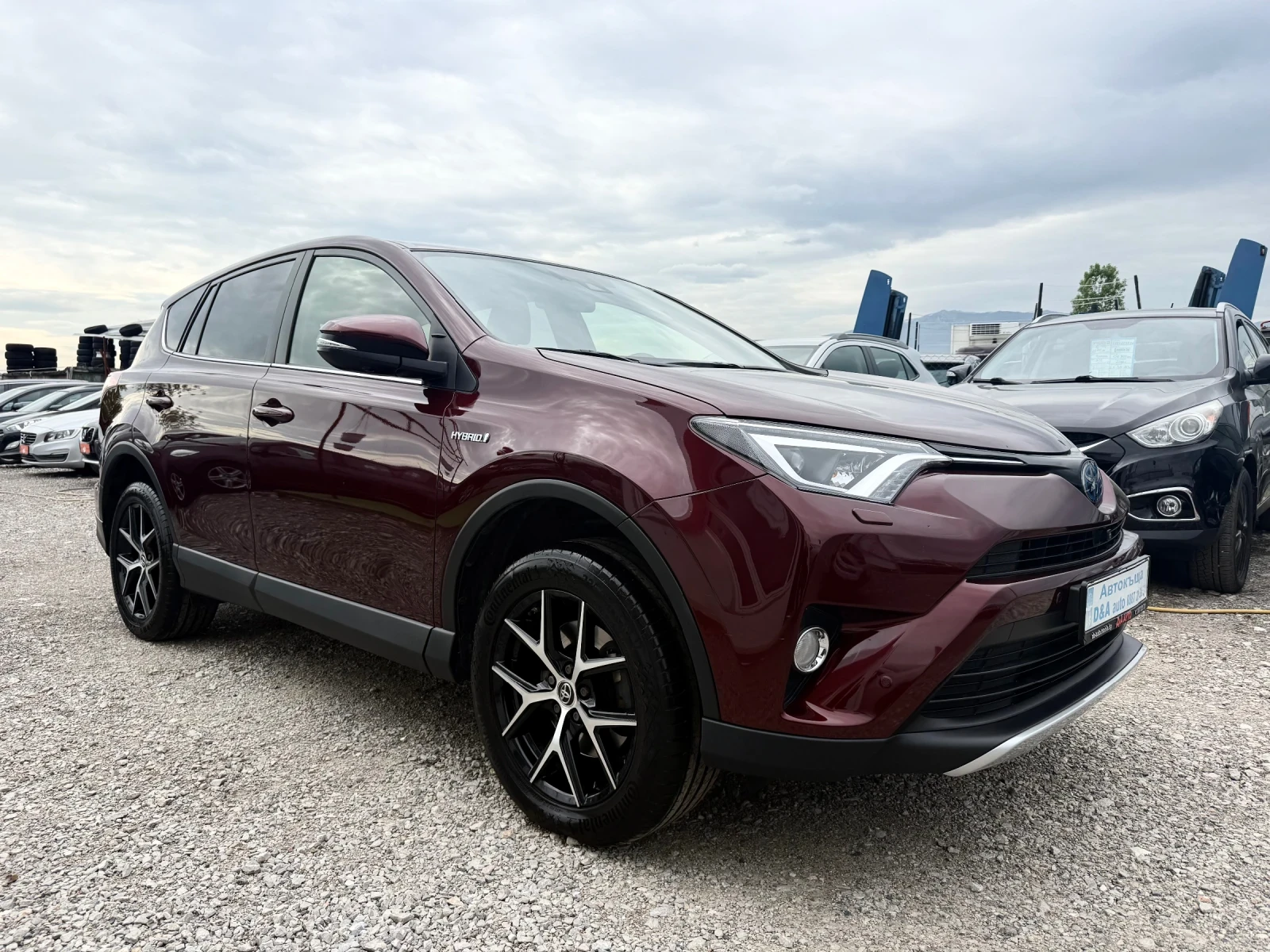 Toyota Rav4 2.5i 197к.с Hybrid Executive Premium 103600км, снимка 2 - Автомобили и джипове - 54468103