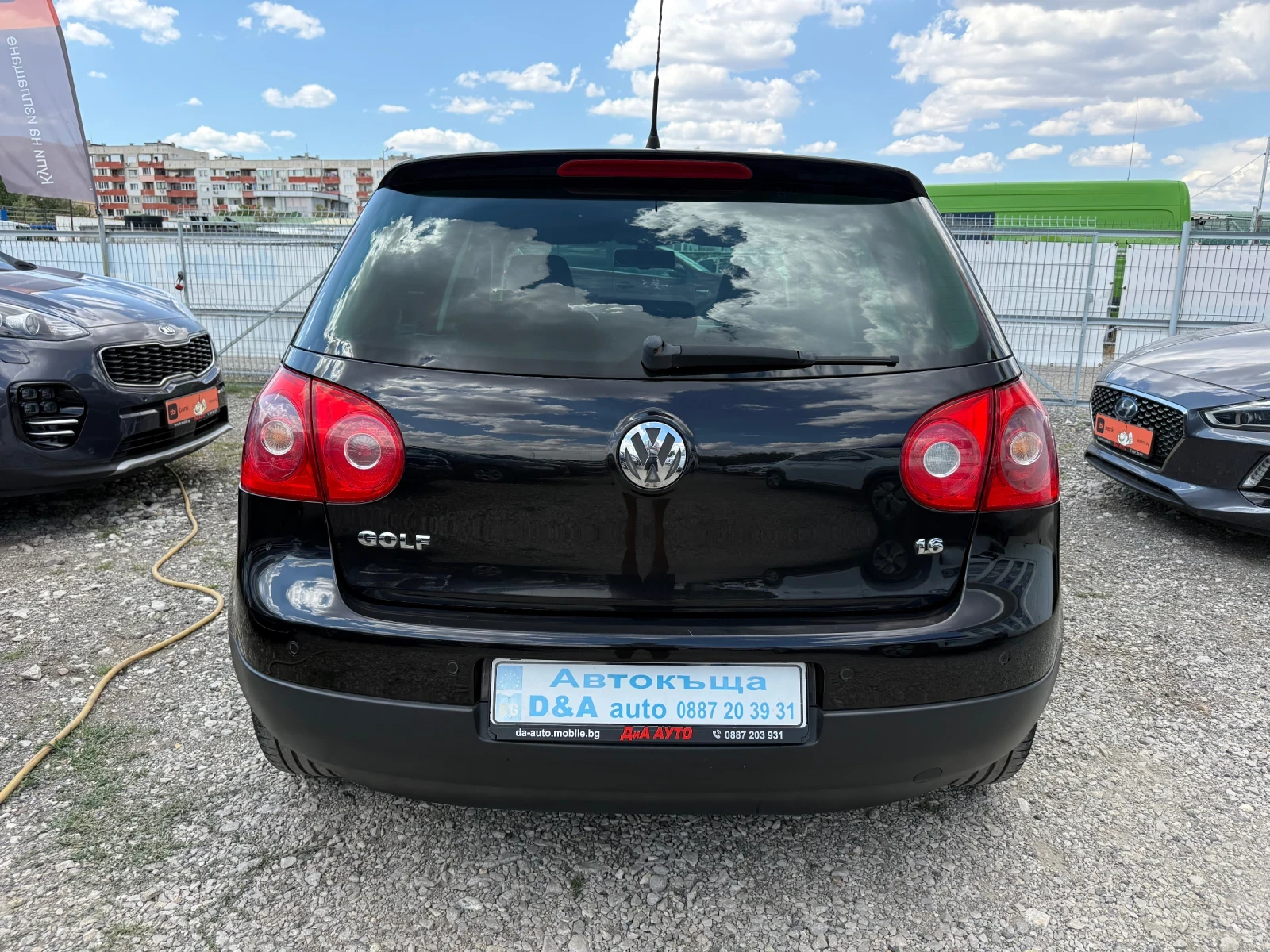 VW Golf  Golf 5 Edition Сервизна история Vw, снимка 8 - Автомобили и джипове - 54468103