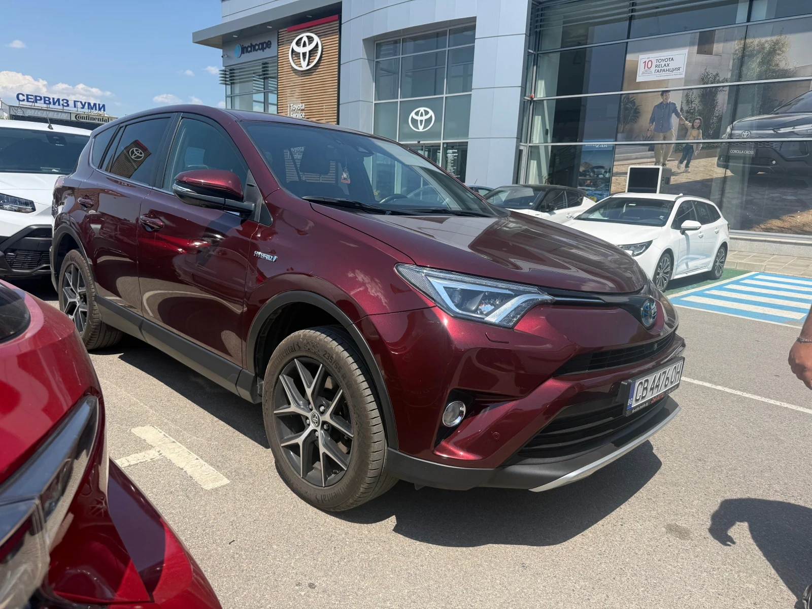 Toyota Rav4 2.5i 197к.с Hybrid Premium Сервизна Тойота