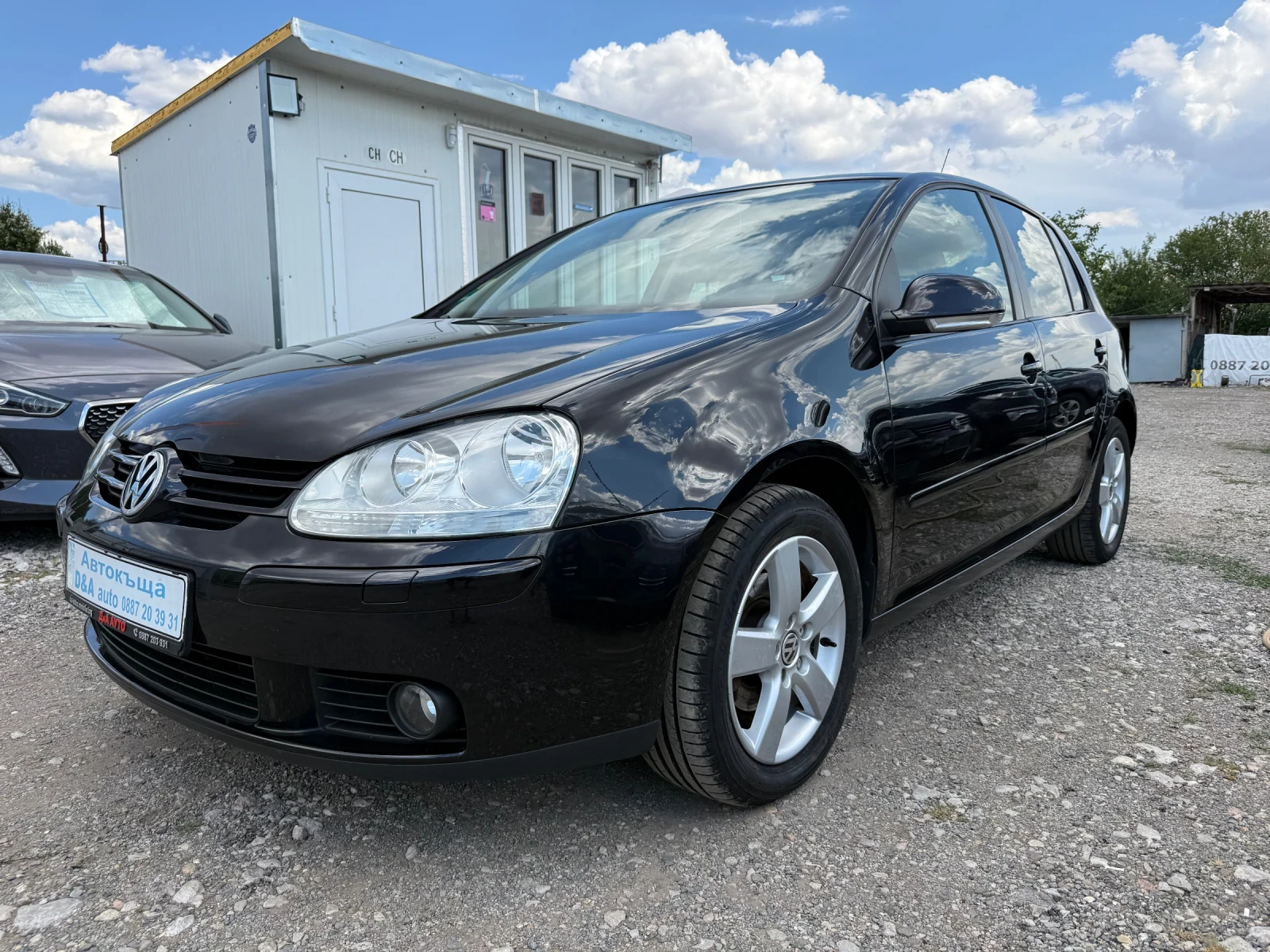 VW Golf  Golf 5 Edition Сервизна история Vw, снимка 5 - Автомобили и джипове - 54468103
