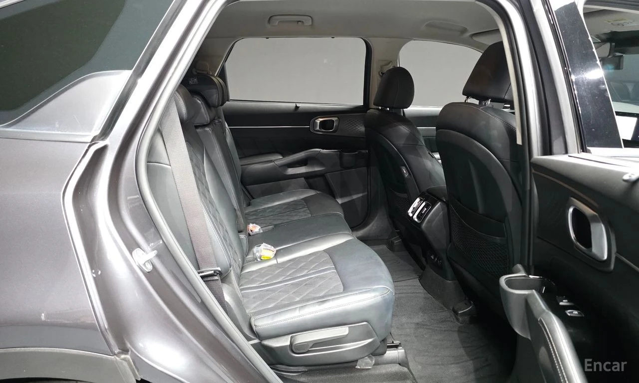 Kia Sorento 2.2D Signature 4x4* DISTRONIC* 360 CAM* HEAD-UP* , снимка 15 - Автомобили и джипове - 55050752