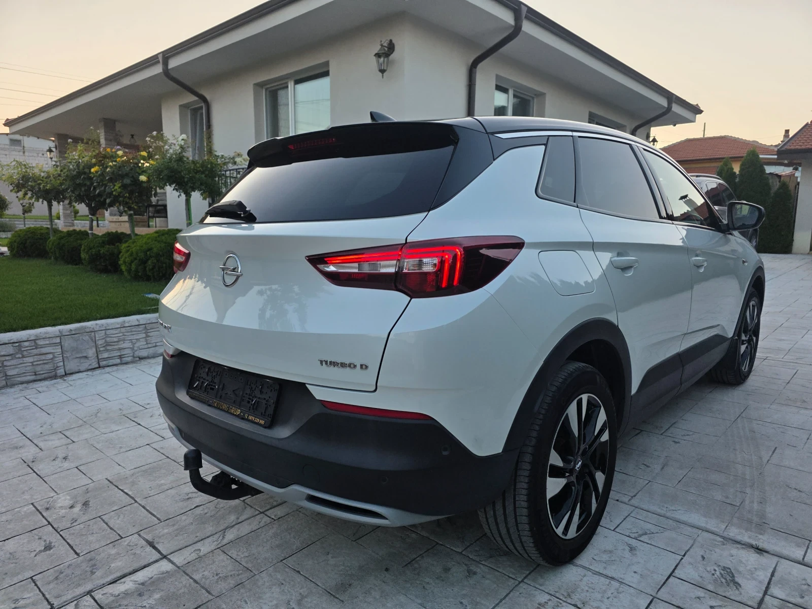 Opel Grandland X 1.6 HDI FULL KATO HOBA, снимка 5 - Автомобили и джипове - 55425237