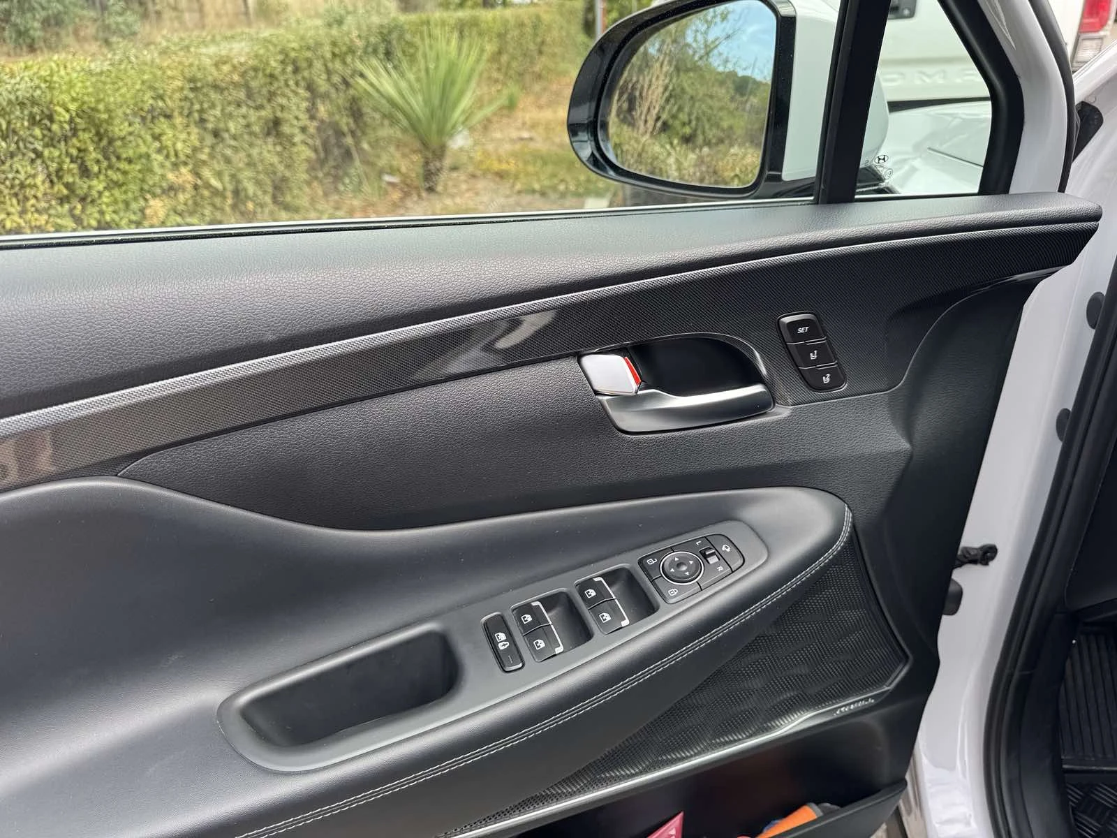 Hyundai Santa fe 2.2 CRDi 4WD DCT 7 Seat, снимка 9 - Автомобили и джипове - 56191279
