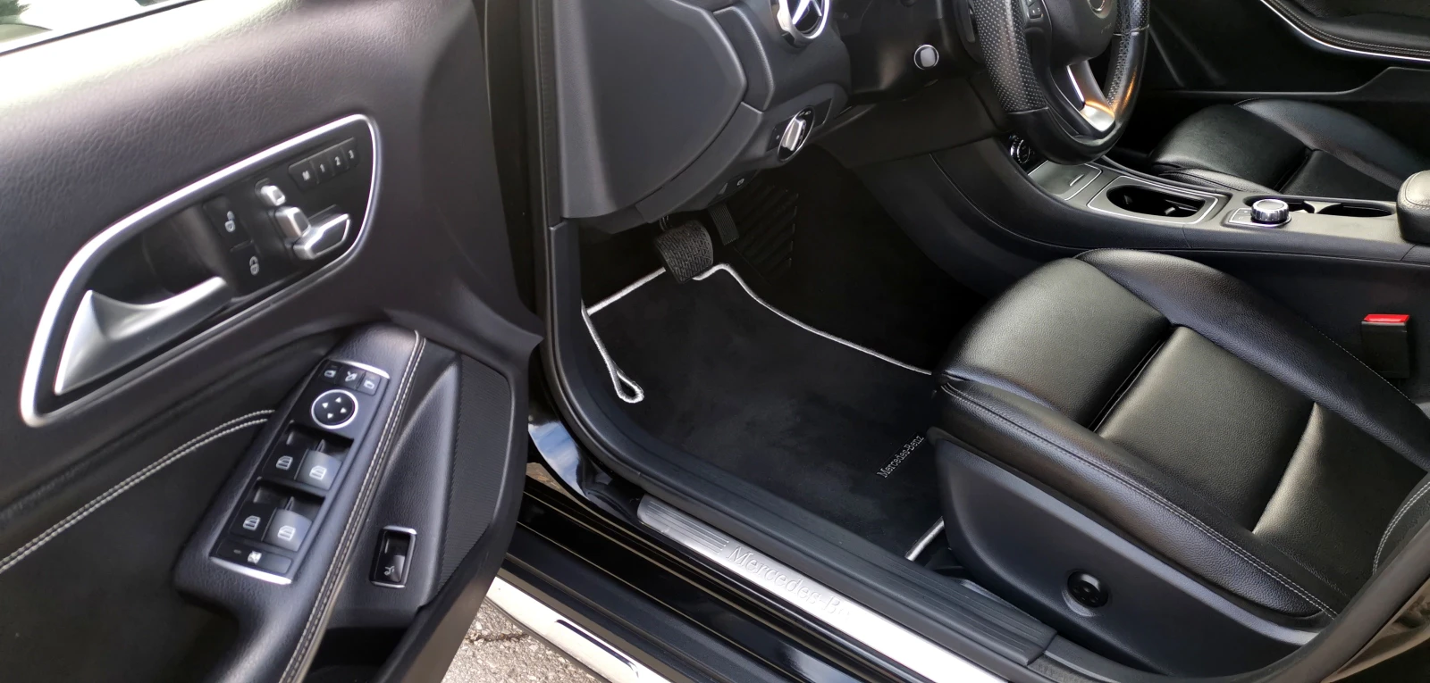 Mercedes-Benz GLA 250 4Matic/AMG Line/AMG Wheels 19"/Panorama/360 | Mobile.bg � ����������� 11
