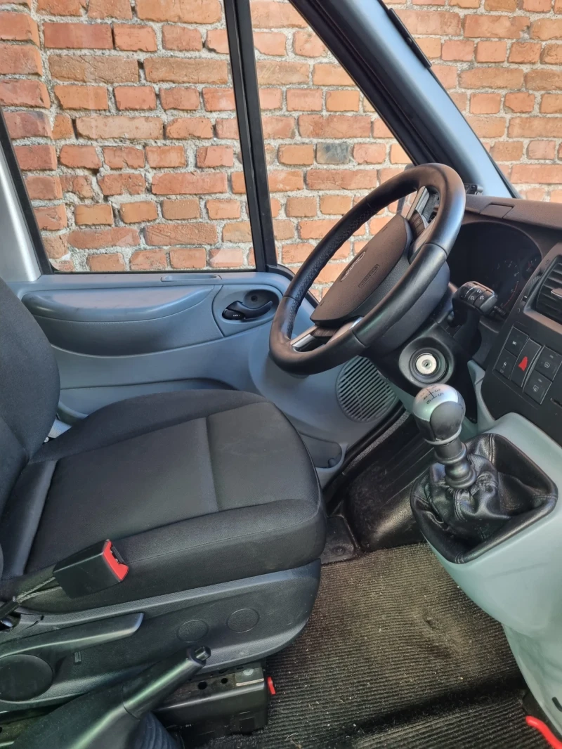 Ford Transit, снимка 13 - Бусове и автобуси - 48014870