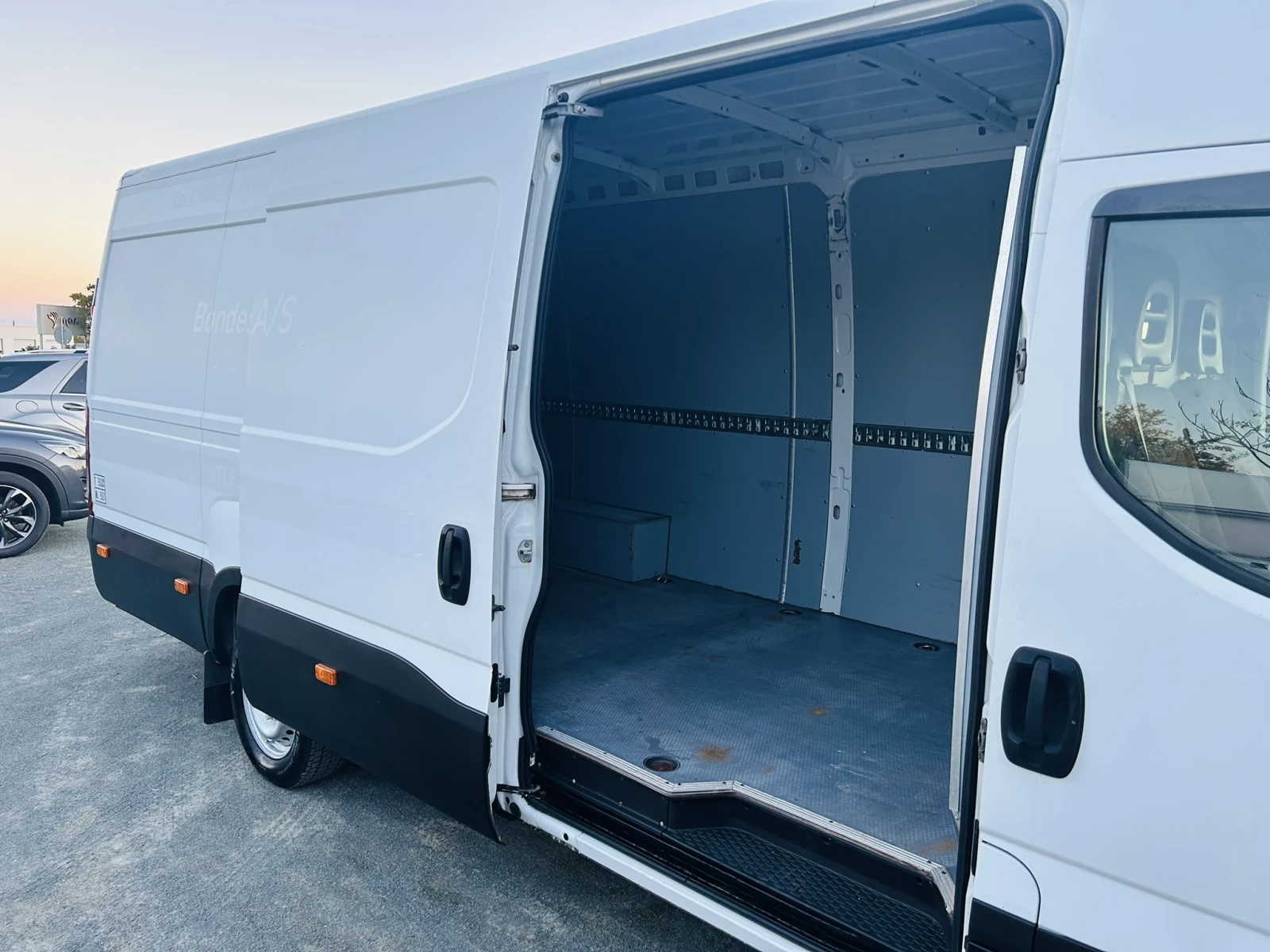 Iveco 35c17 3.0d/Maxi/Klima/Camera/Cruise/Air/ПечкаL3/H2 - изображение 8