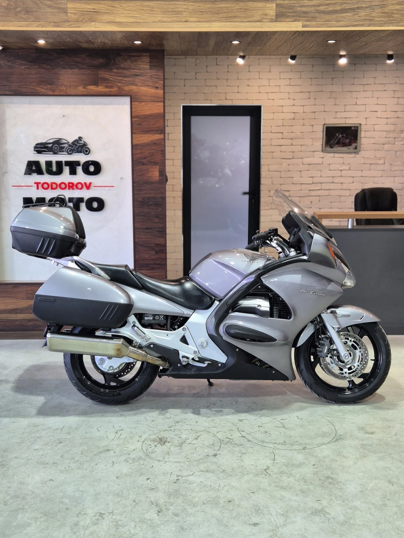 Honda Paneuropean ST 1300 A ABS!! Нов внос от Швейцария!!!, снимка 7 - Мотоциклети и мототехника - 55287033