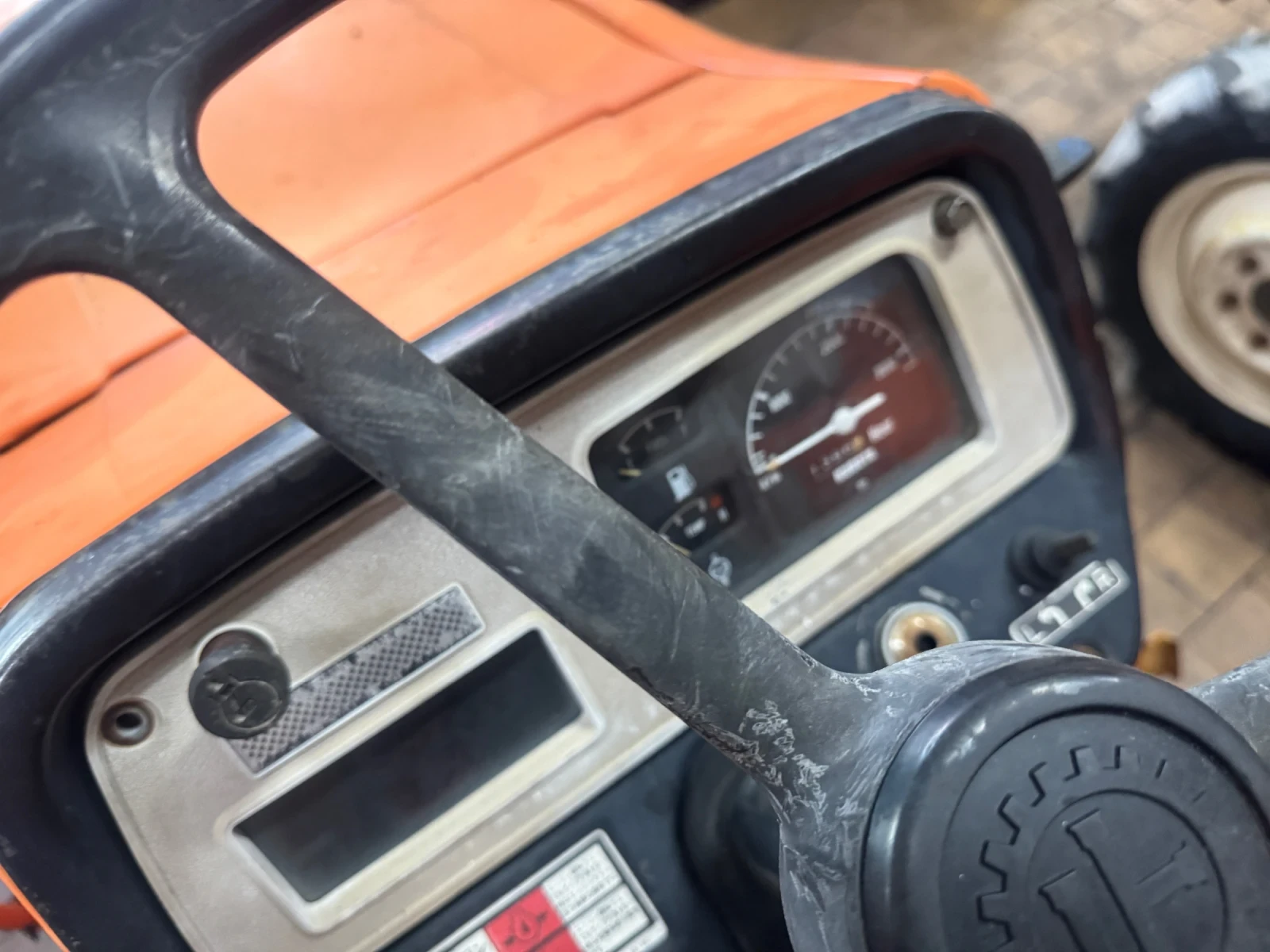 Трактор Kubota L1802 - изображение 4