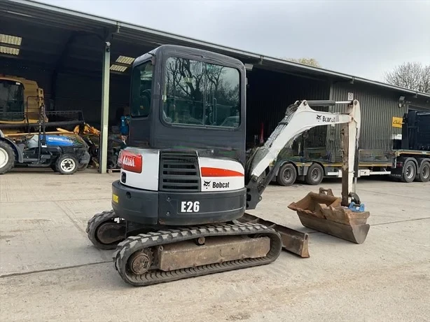 Багер Bobcat E26, снимка 5 - Индустриална техника - 53960857