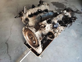 Двигател Mercedes 4.7 Bi-turbo M278 - на части, снимка 1 - Части - 42943856