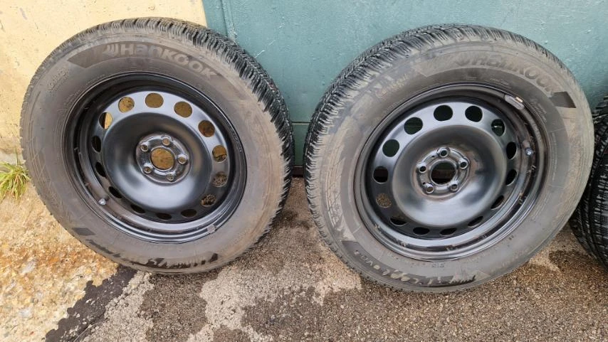 Гуми с джанти Hankook 215/60R16, снимка 3 - Гуми и джанти - 56114884