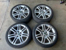        225/40R18  Skoda Superb